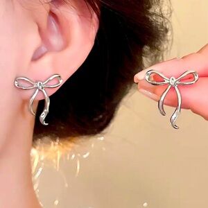 Elegant Silver Bow Earrings